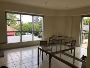 Image 0 - 181939