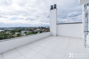 Image 37 - 182010