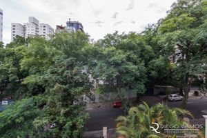 Image 28 - 182035