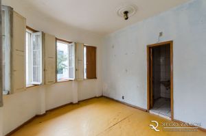 Image 3 - 182117