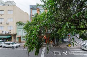 Image 34 - 182117