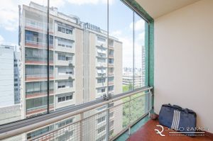 Image 18 - 182133