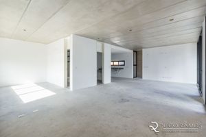 Image 2 - 182200
