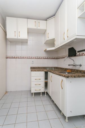 Image 15 - 182365