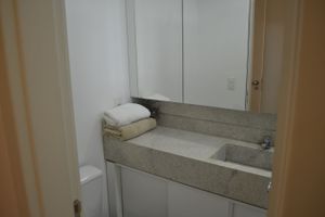 Image 38 - 182477