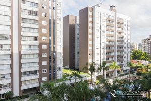 Image 10 - 182516