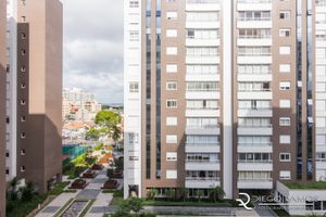 Image 18 - 182516
