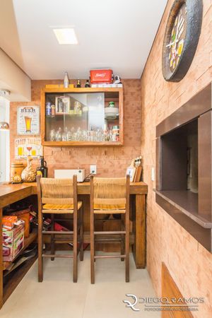 Image 22 - 182516