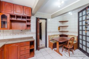 Image 38 - 182580
