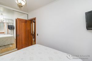 Image 6 - 182650