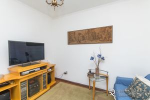 Image 13 - 182711
