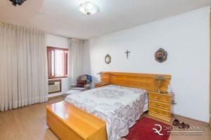 Image 15 - 182711