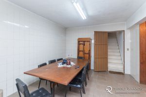 Image 42 - 182711