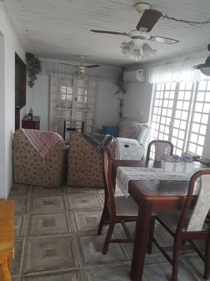 Image 17 - 182730