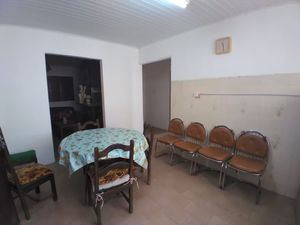 Image 24 - 182731