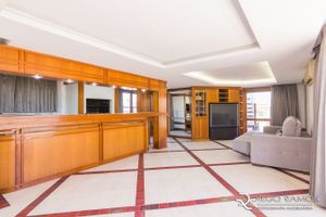 Image 37 - 182952