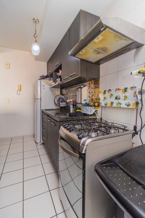 Image 19 - 183015