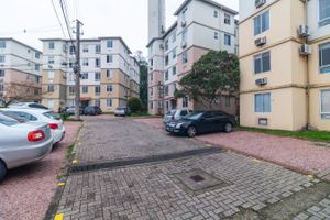 Image 20 - 183058