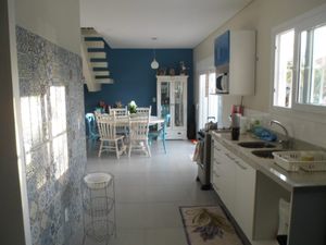 Image 7 - 183109