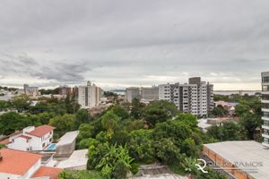 Image 18 - 183153