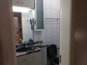 Image 18 - 183187