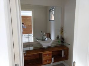Image 19 - 183187