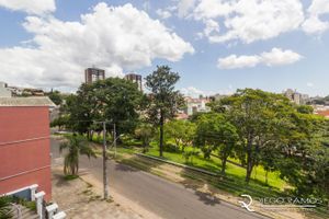 Image 40 - 183244