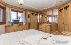 Image 11 - 183277
