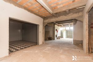 Image 30 - 183321