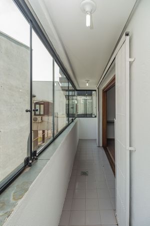 Image 7 - 183374
