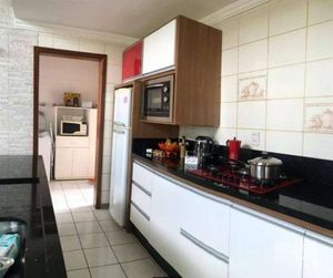 Image 25 - 183422