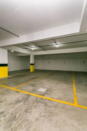Image 33 - 183646