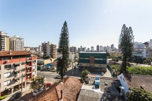 Image 10 - 183658