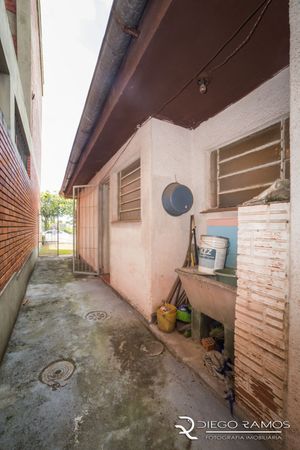 Image 24 - 183691