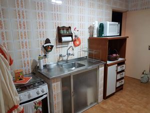 Image 14 - 183803