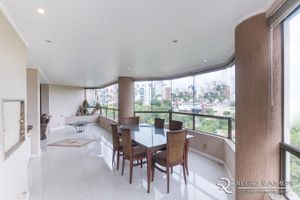 Image 17 - 183857