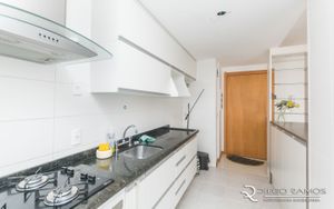 Image 17 - 183877