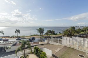 Image 7 - 183896