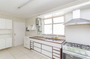 Image 16 - 183950