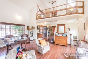 Image 4 - 184007