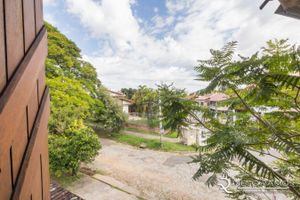 Image 23 - 184007