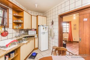 Image 38 - 184007
