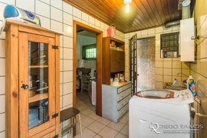 Image 39 - 184007