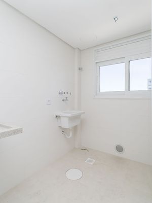 Image 22 - 184055