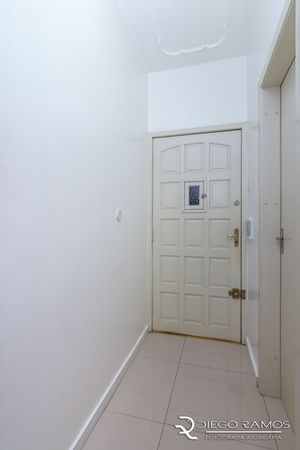 Image 10 - 184102