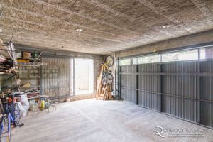 Image 31 - 184218
