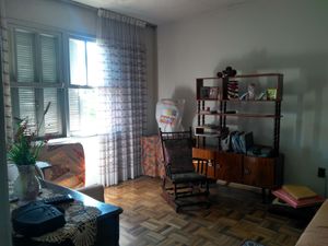 Image 9 - 184221