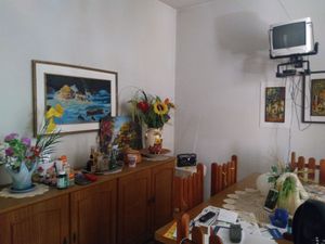 Image 14 - 184221
