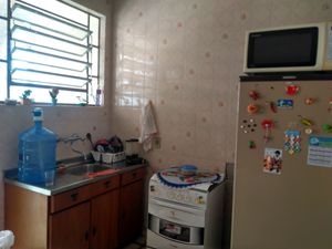 Image 11 - 184221
