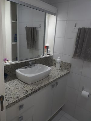 Image 18 - 184266
